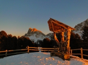 dolomiten-sonnenuntergang-winter