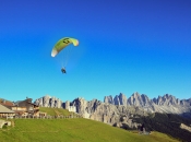 rossalm-dolomiten-paragliding