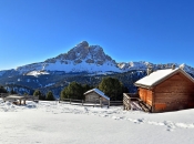 winterpanorama-peitler-kofel