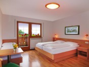  Gästezimmer in Brixen Eisacktal - Urlaub auf dem Bauernhof