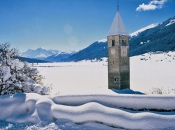 kirchturm-graun-winter