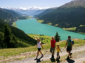 wanderurlaub-graun-am-reschensee