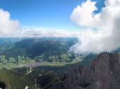 haunold-gipfel-blick-ins-pustertal