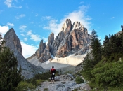 zwoelferkofel-wandern-dolomiten