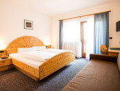 hotel-foehrenhof-schabs-gaestezimmer