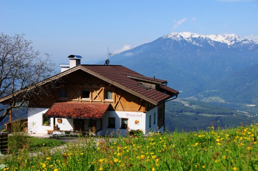 putzerhof-rodeneck-bauernhof