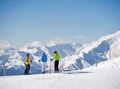 familien-skifahren-ratschings