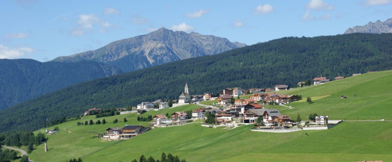 Urlaub in Meransen - Ski- oder Wanderurlaub im Pustertal erleben