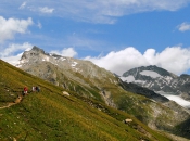 Bergpanorama im Pfitscher Tal mit Blick zum Hochfeiler und den Gliederferner Gletscher